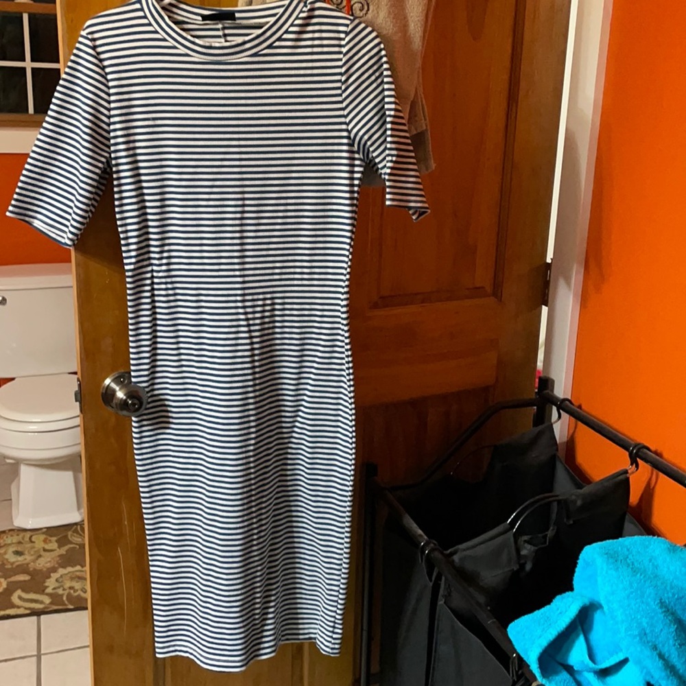new never worn. body con